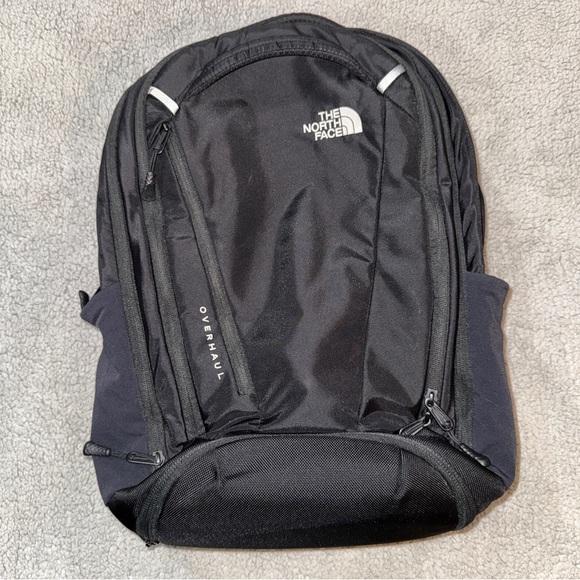 The North Face Other - The North Face Overhaul 40 Black Carryon Luggage Backpack Travel Heavy